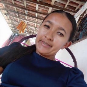 Rosilene, Babá em Praia de Fagundes