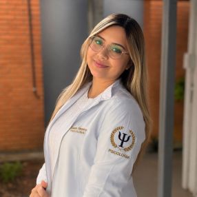 Luana, Babá em São José dos Campos