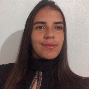 Joicy, Babá em Praia de Fagundes