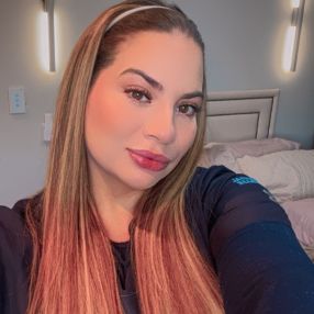 Ana Julia, Babysitter in São José do Rio Preto