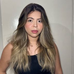 Milene, Babysitter in Paulo Afonso