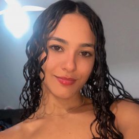 Victoria, Babá em Monte Aprazível