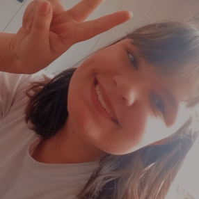 Larissa, Babá em Contenda