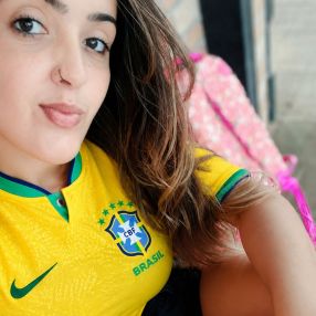 Priscila, Babá em Piúma