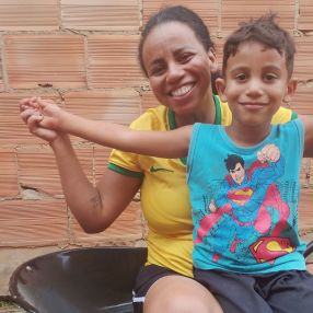 Rafa, Família em Queimados