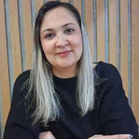 Elizangela, Babá em Valparaíso de Goiás