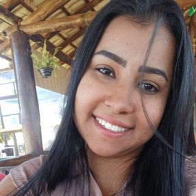 Sabrina, Babá em São Sebastião do Paraíso