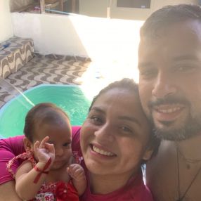 Layra, Família em Manaus
