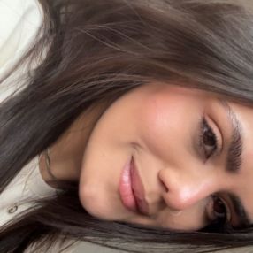 Giovana, Babá em Saquarema