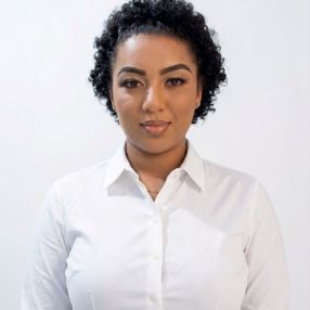 Lorena, Babá em Tijucas