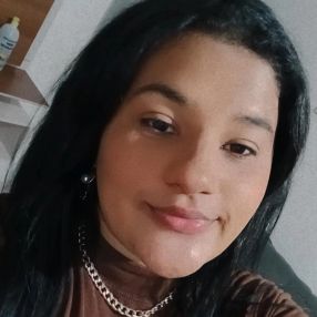 Lorena, Babá em Maringá