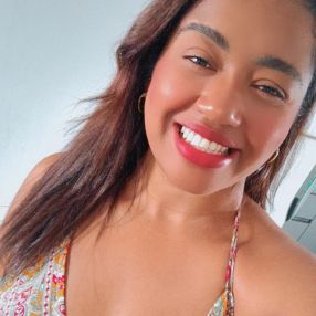 Pamela, Babá em Bambuí