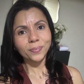 Izabel, Babá em Ipatinga