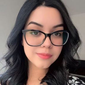 Julia, Babá em Jacareí