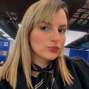 Karoliny, Babá em Cachoeirinha