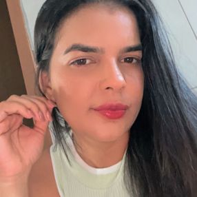 Gabriela, Babá em Patos