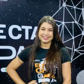 Sabrina, Babá em Ariquemes