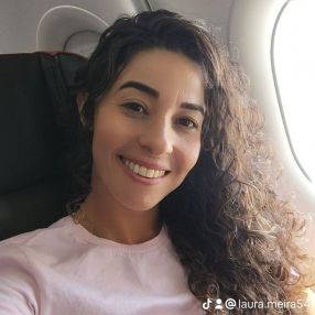 Laura, Babá em Vargem Grande do Sul