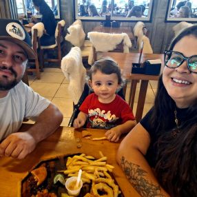Ticiane, Family in Pelotas