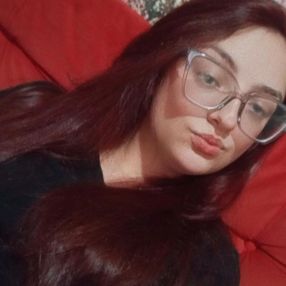 Natália, Babá em Farroupilha