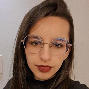 Tainara, Babá em Frederico Westphalen