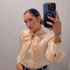 Karina, Babá em Araucária