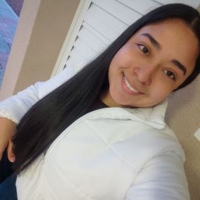 Lourdes Alejandra, Babysitter in Blumenau