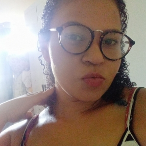 Evelin, Babá em Ipojuca