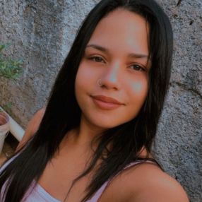 LORRAINE, Babá em Ariquemes