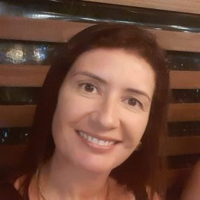 Sabrina, Babysitter in Biguaçu