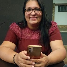 Eligia, Babysitter in Barretos