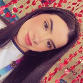 Natália, Babá em Castro