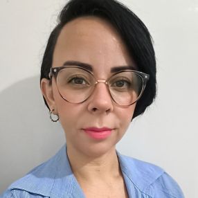 Adriana, Babá em Muriaé