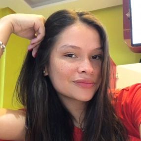 Rebeca, Babysitter in Porto Seguro