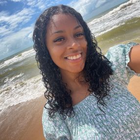 Débora, Babá em Ipatinga