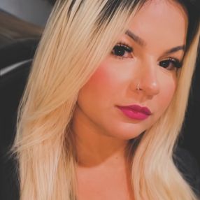 Camilla Campos, Babá em Trindade