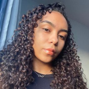 Adriela, Babá em Piraí