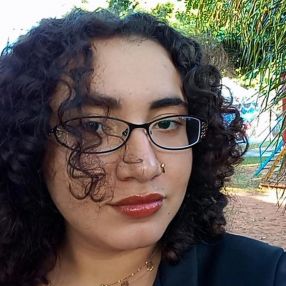Kesia, Babá em Naviraí
