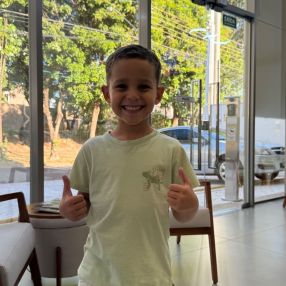 Ju, Família em Araras