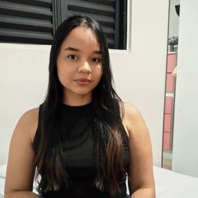 Rute, Babá em Valentim Gentil