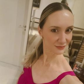 Priscila, Babá em Cambé
