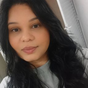 Gilvaneide almeida, Babysitter in Poá