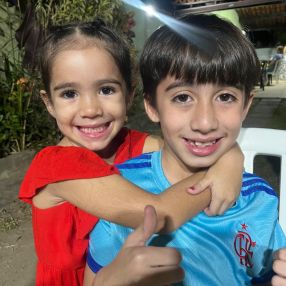 Débora, Família em Trindade