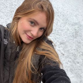Evellyn, Babá em São José da Lapa