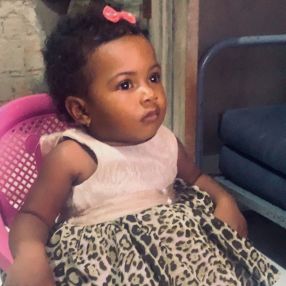 Eloise, Família em Porto Seguro