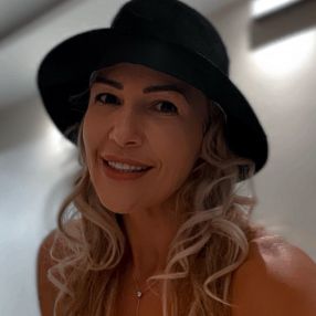 Luana, Babá em Águas Lindas de Goiás