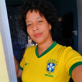 Tifany, Babá em Santo Amaro