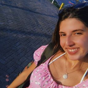 Maria, Babá em São Francisco do Sul