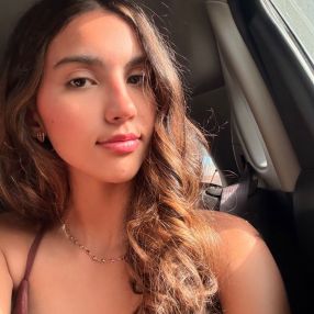 Sofia, Babá em Rio Bonito