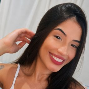 Ludmila, Babá em Itaúna